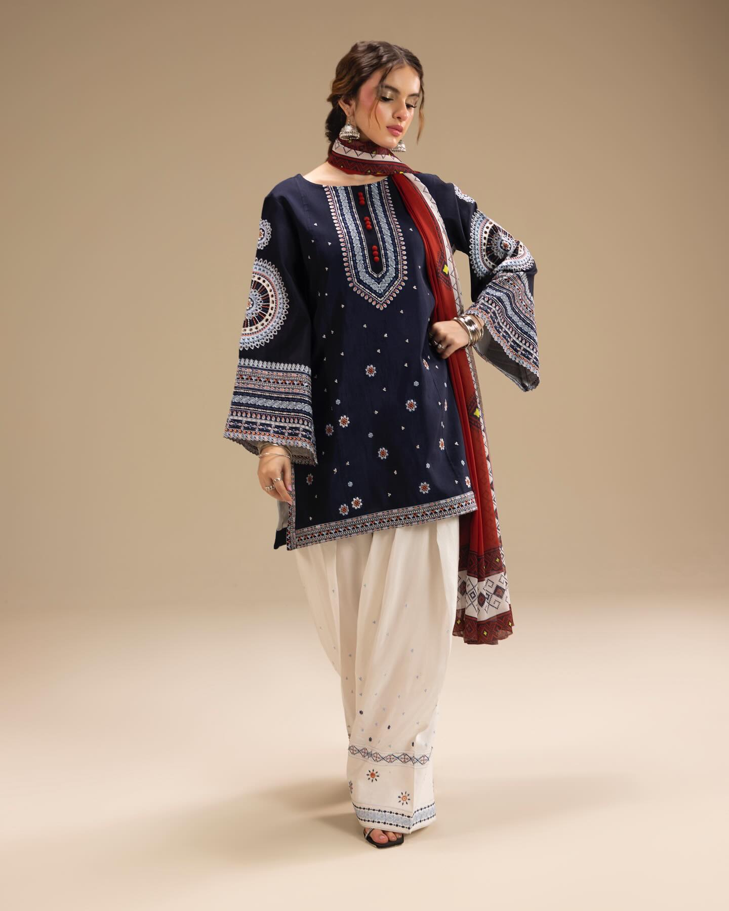 KINZAY EMBROIDERY 3PC