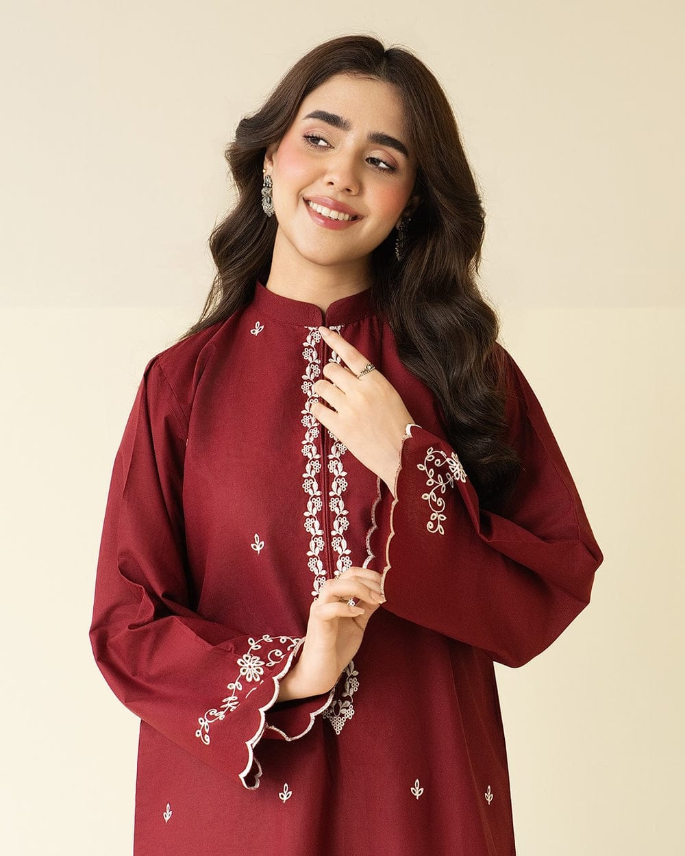 *ZARF EMBROIDERY 2PC (FARSHI)* Winter Arrivals