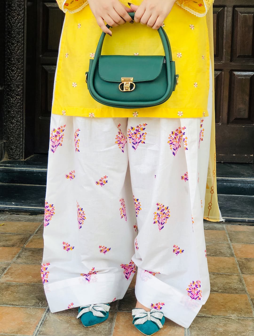 KINZAY lemon bloom 3pc(Farshi Shalwar)