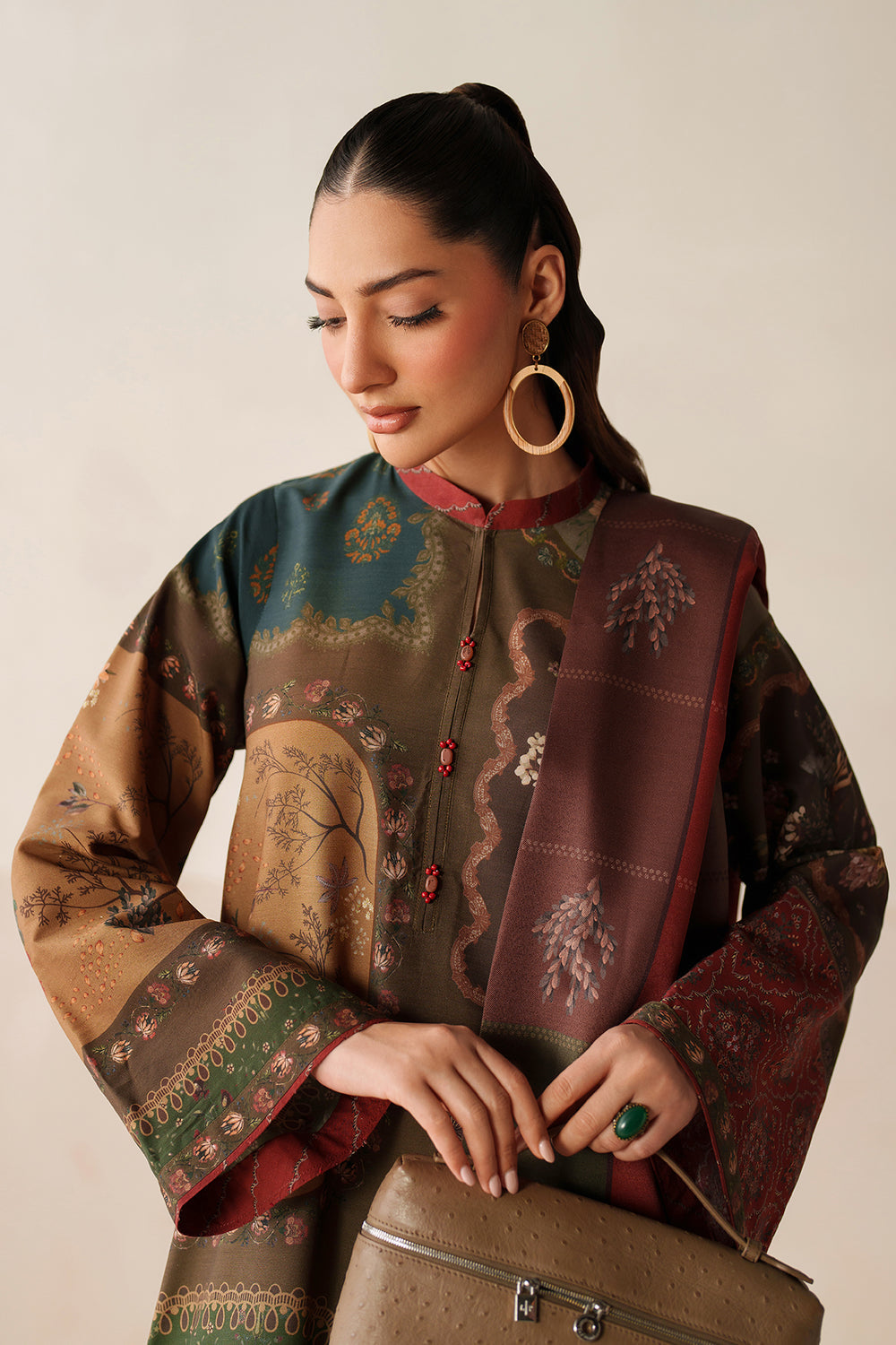 Kinzay Suhangni 3 pc