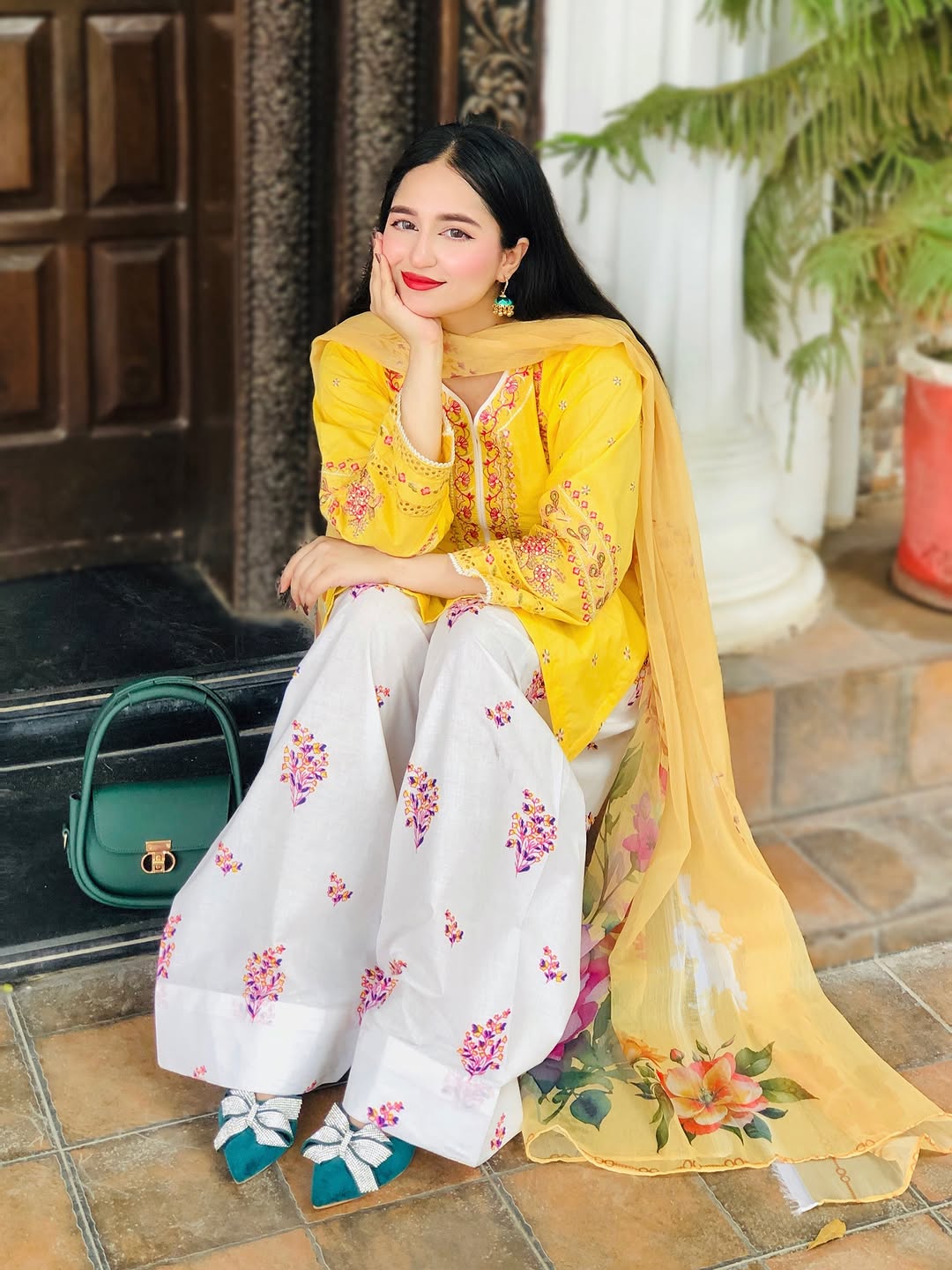 KINZAY lemon bloom 3pc(Farshi Shalwar)