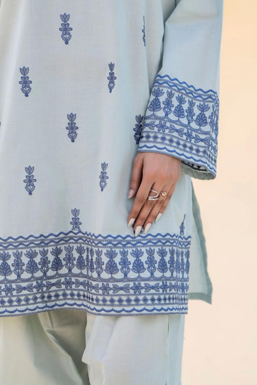 KINZAY Lawn 2pc (Farshi Shalwar)