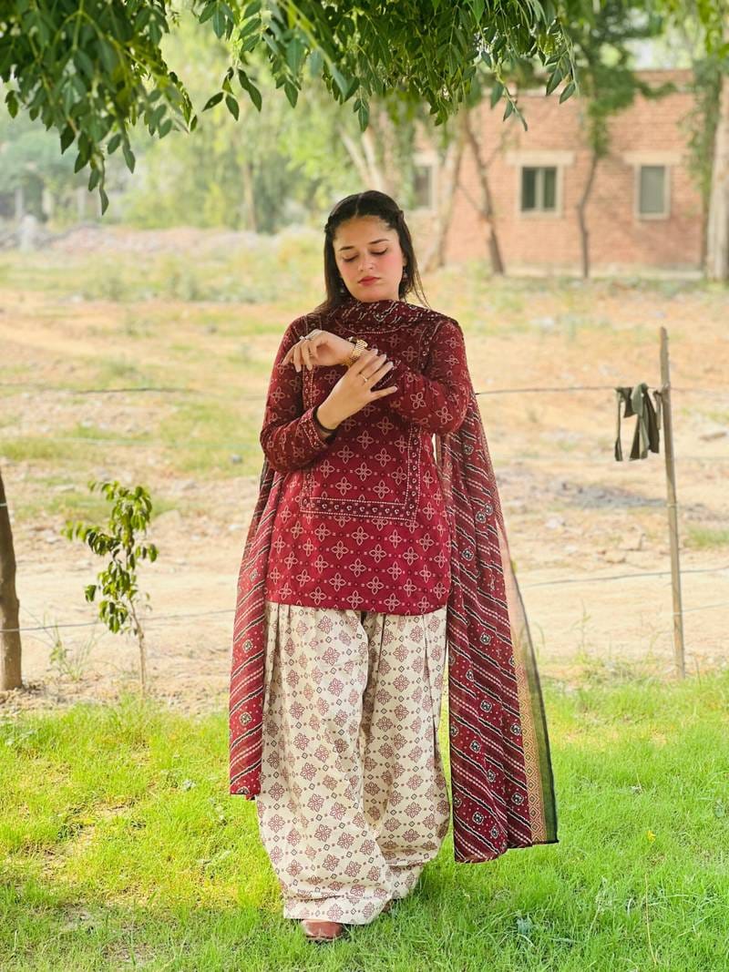 KINZAY 3 PCs with Farshi shalwar